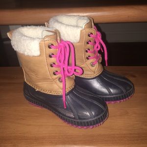 Gap snow boots for girls